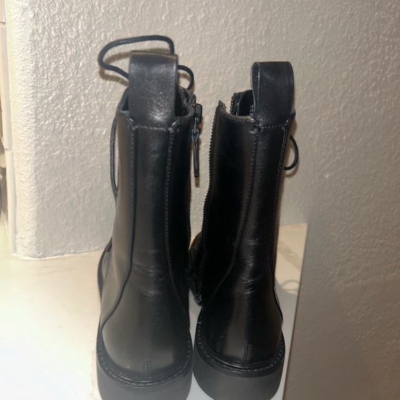 Tory Burch Boots - Picture 3 of 7